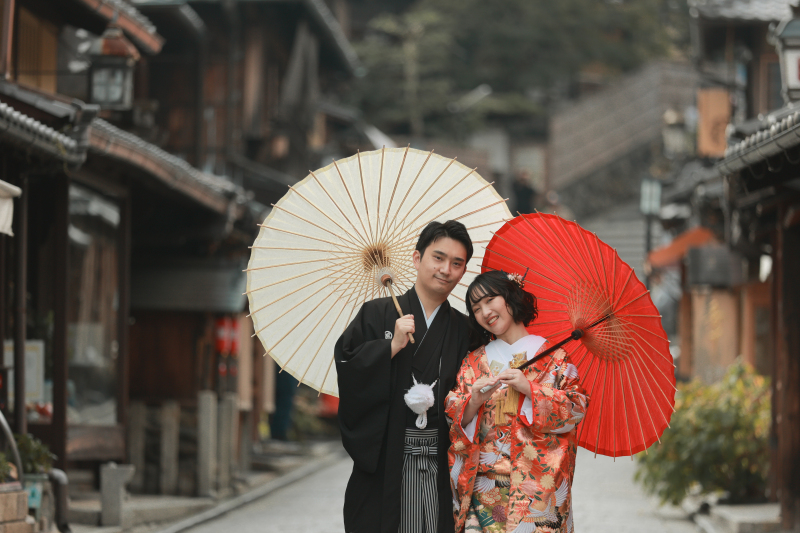 和傘を持って・・・