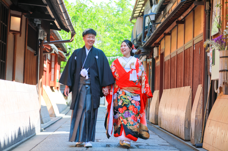 京都らしい街並みの中で。