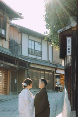 年末の八坂で和装ロケーション