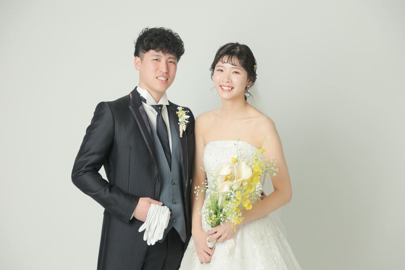 フォーマルなウェディングフォトも