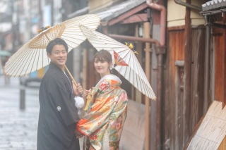 祇園ロケと屋内庭園スタジオで