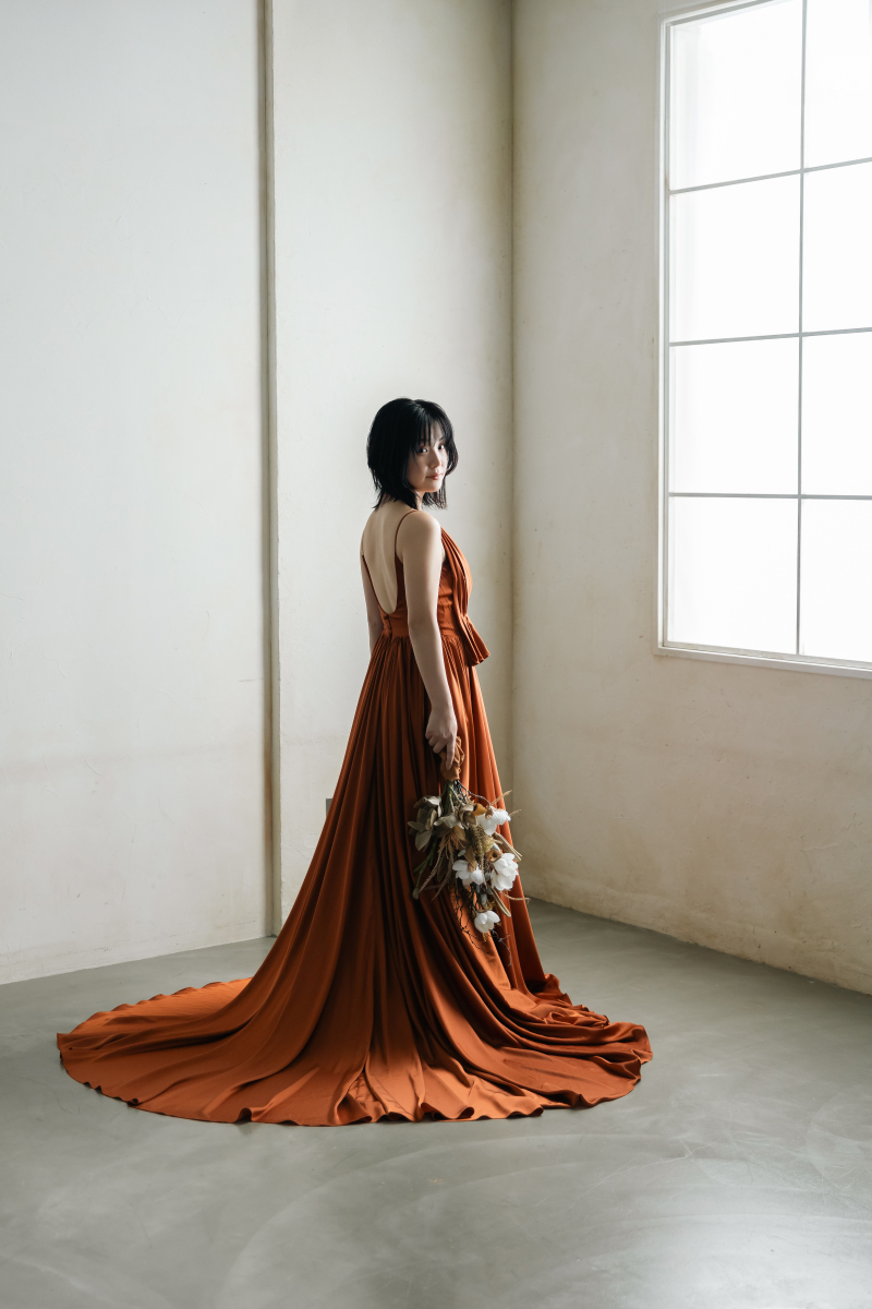 まずは新婦様のソロカットから