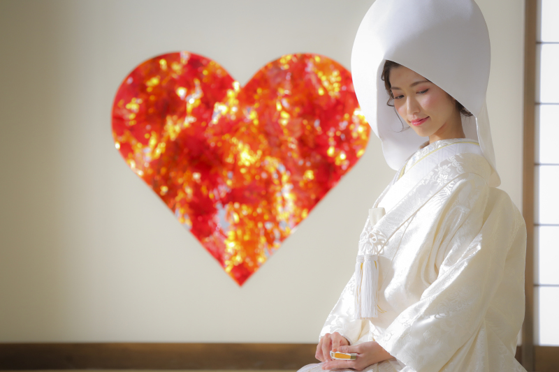 屋内庭園スタジオ紅葉始まりました！！