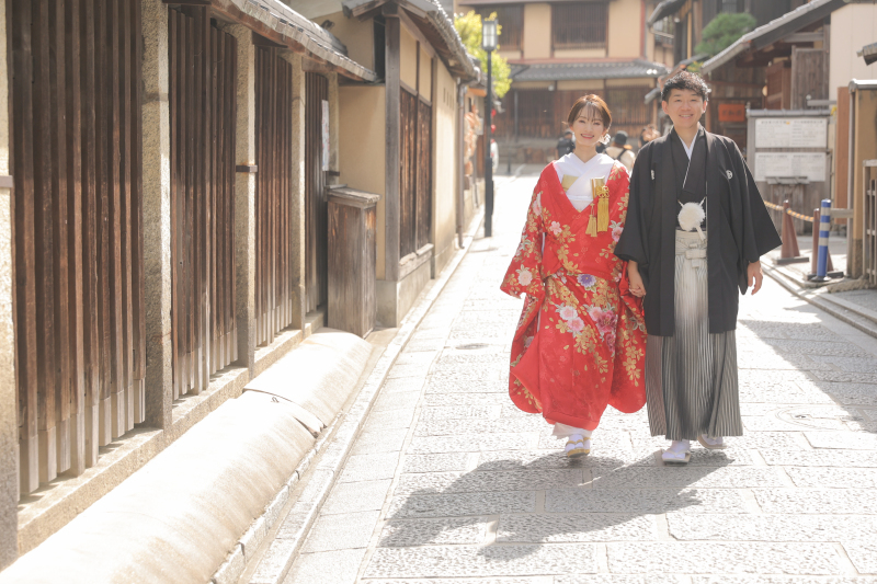 街中を散策しながら...八坂ロケーション