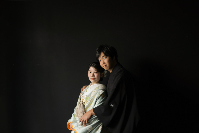 背景はシンプルにかっこよく