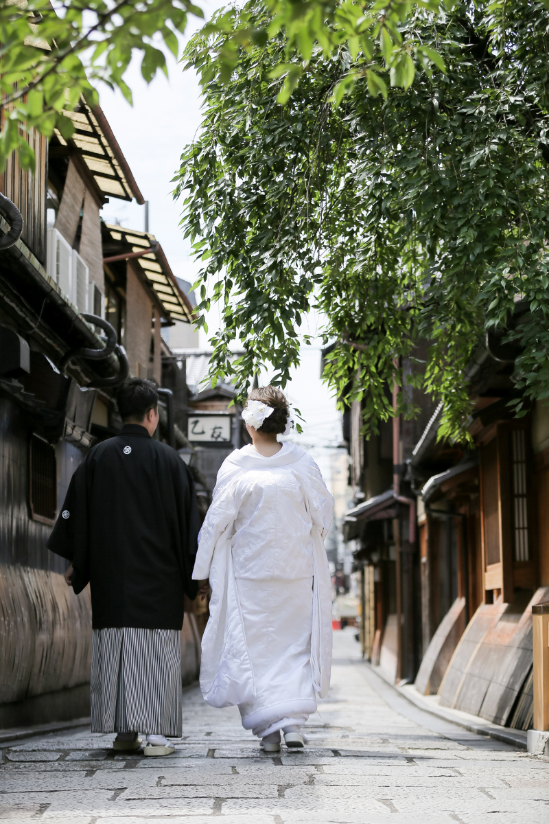 お２人並んだ後ろ姿も人気です。