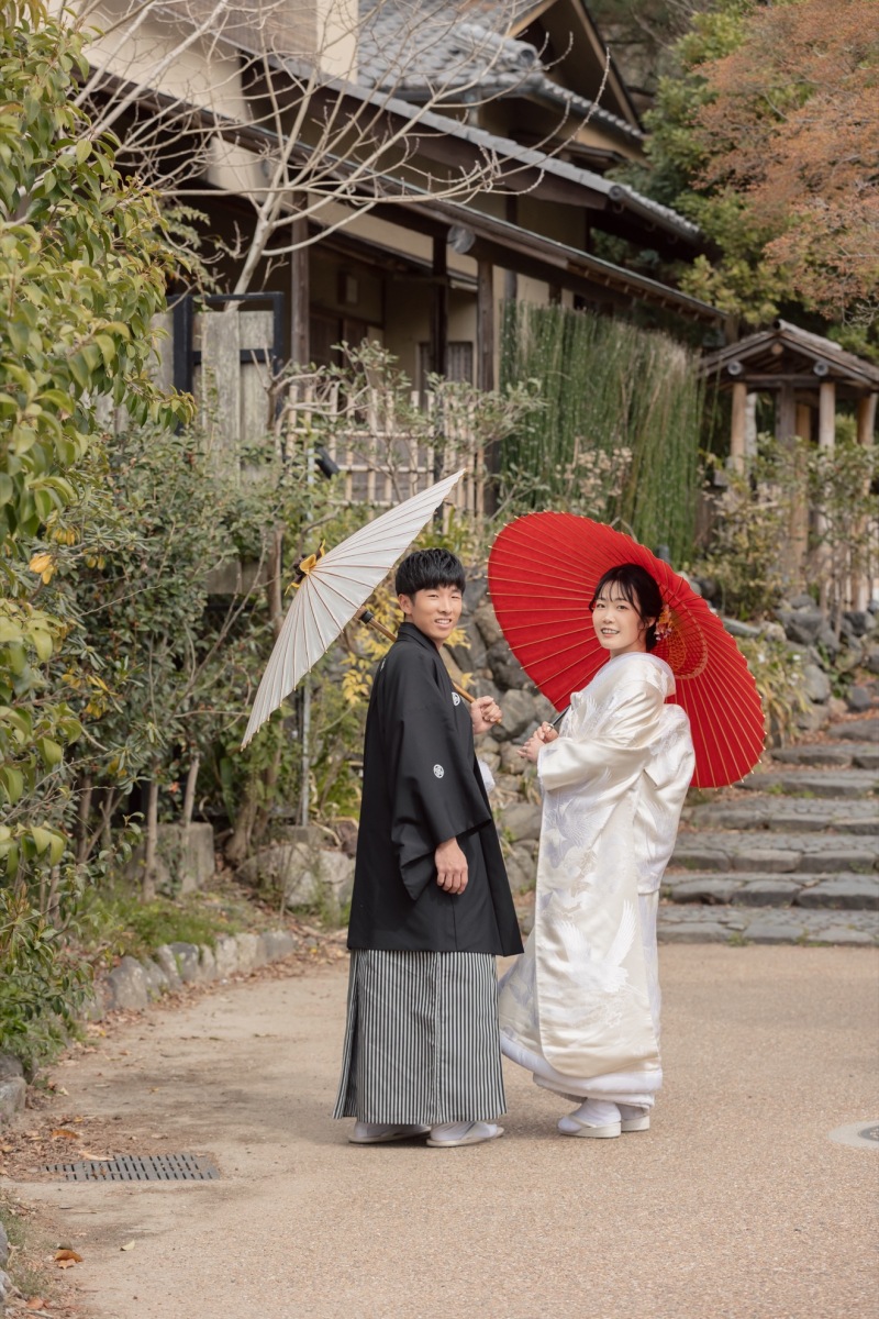 和傘で雰囲気を変えていく
