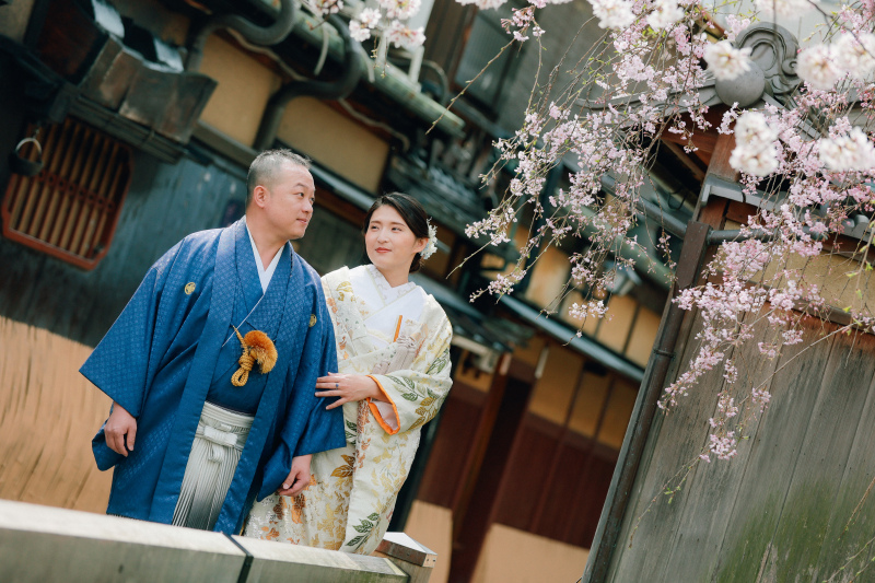 日吉神宮での美しい和装ウェディングフォト