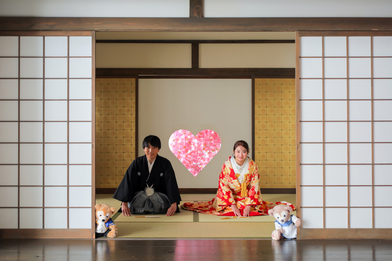 ご挨拶ポーズにかわいらしいゲストが♡