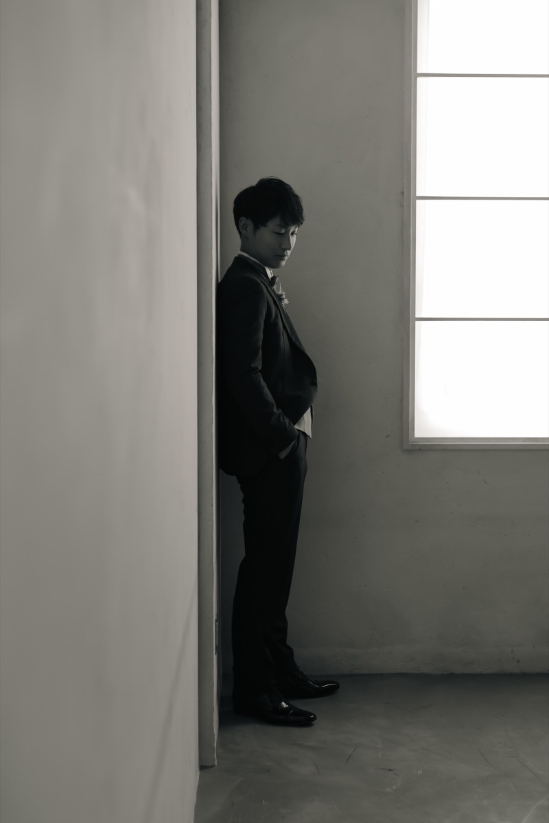 ご新郎ソロ写真。