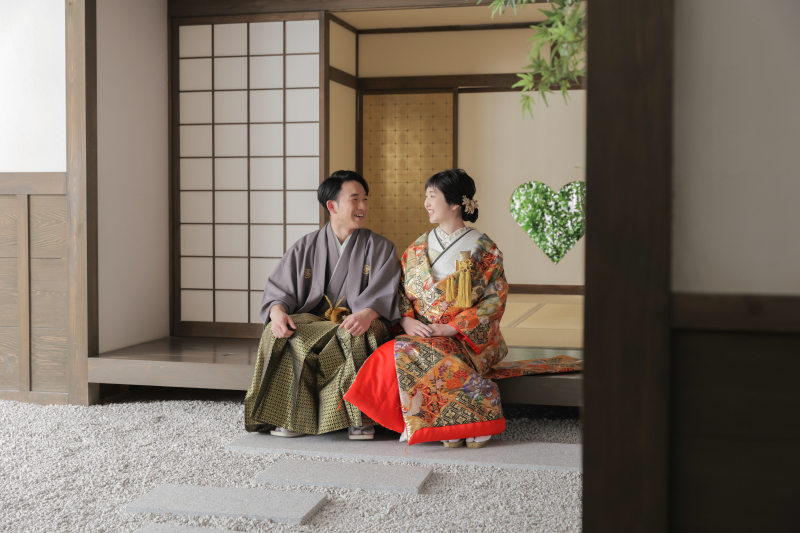 最後は新緑をバックに穏やかな時間を過ごすお二人