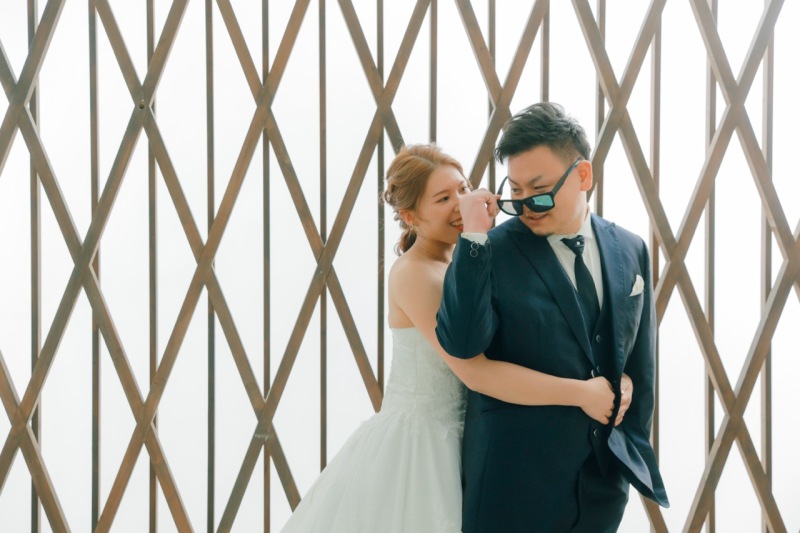 スタジオでオリジナル写真を