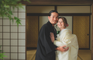 和装がとっても似合うおふたりと屋内庭園撮影♪