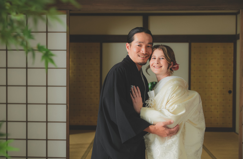 和装がとっても似合うおふたりと屋内庭園撮影♪