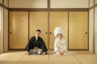 王道白無垢からカジュアル色打掛まで