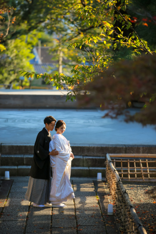 秋の気配を感じながらの和装のフォトウェディングです。