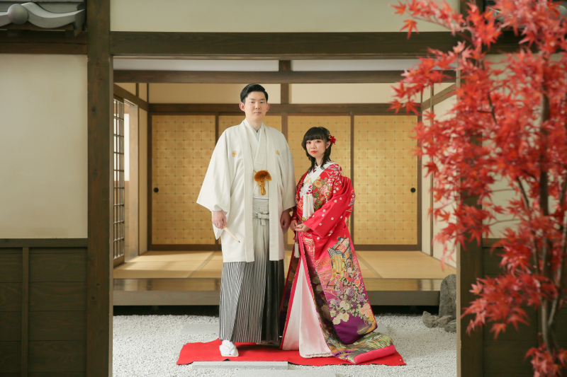 キチッと立ち姿も