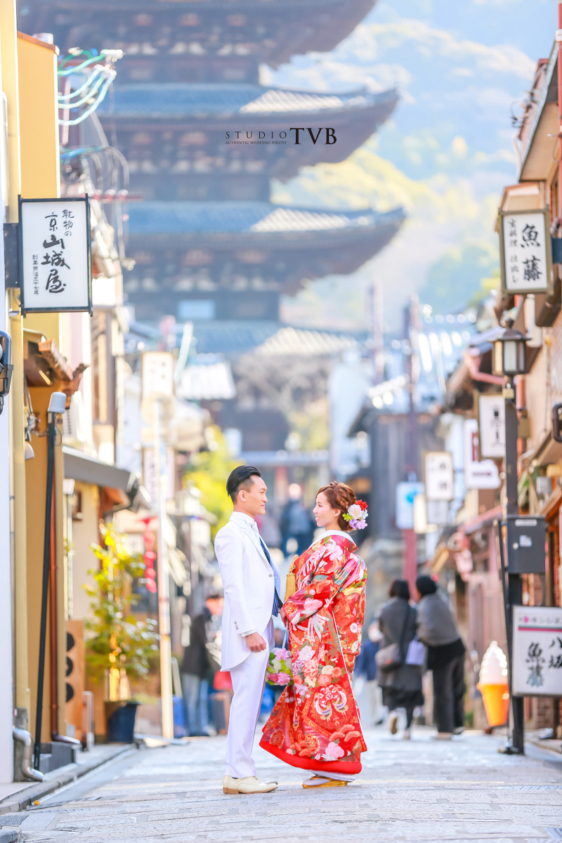 今度は【八坂の塔】へ。