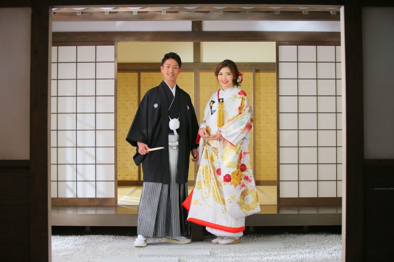 まずは立ち姿から♪