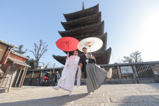 小物をたくさん使って！八坂の塔ロケーション