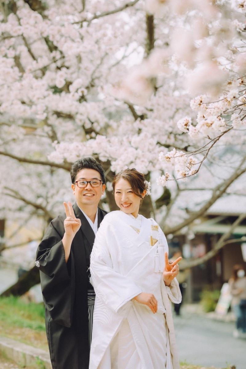 ピースで華やかに♪