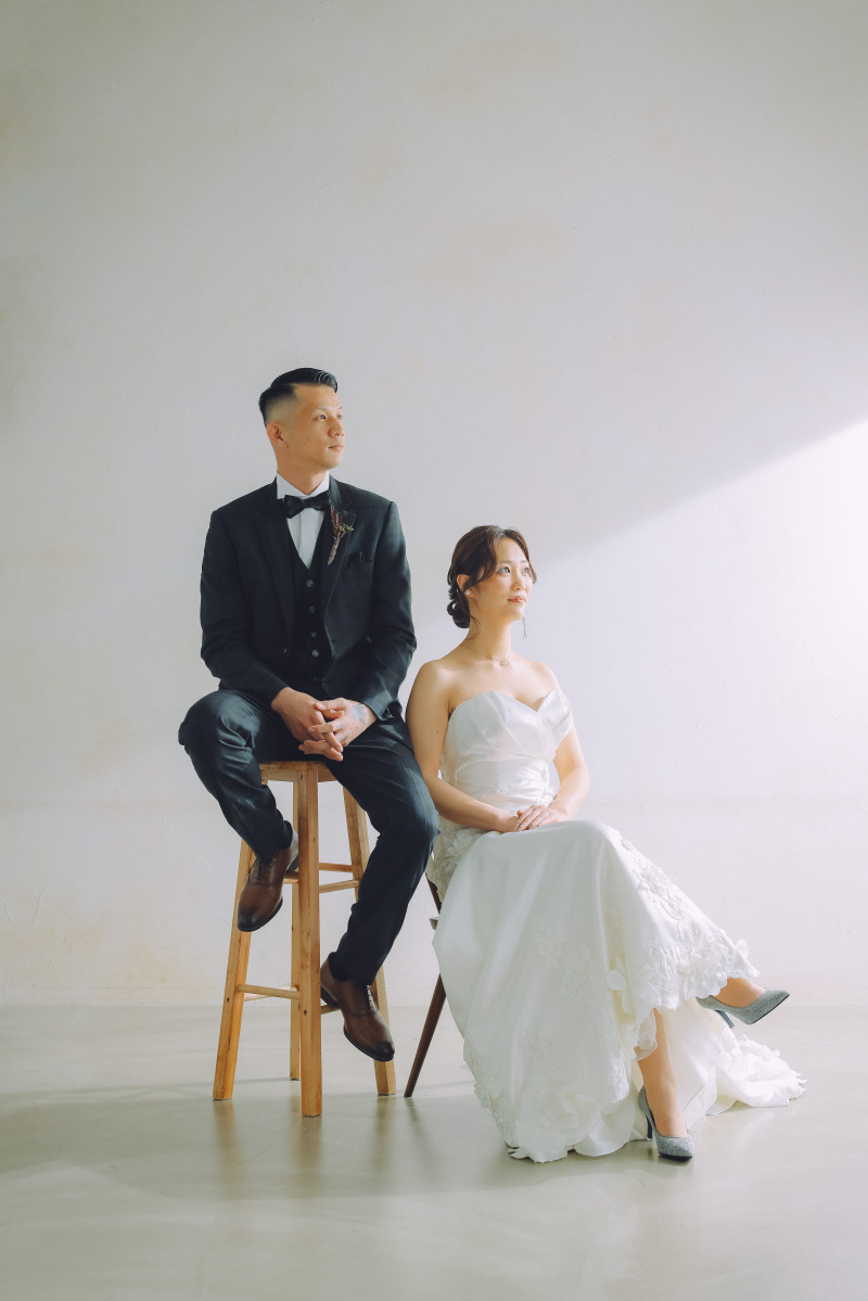 先程のブライダルシューズをみせての、２ショット