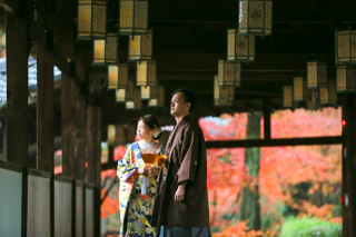 秋の紅葉のきれいな萬福寺ロケーション