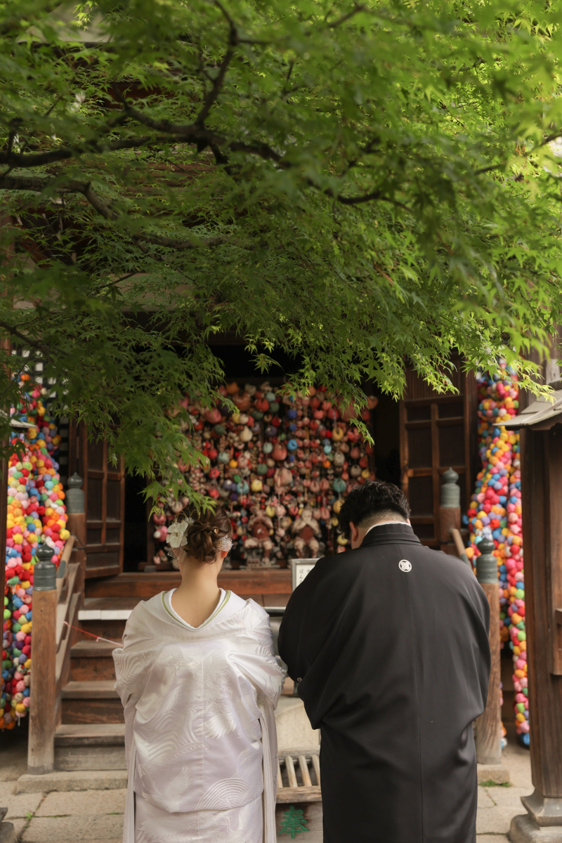 新緑のもみじと・・・