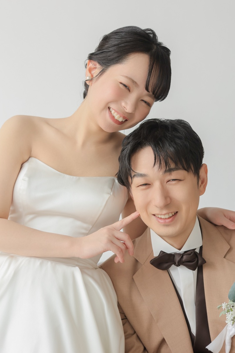 顔をギュッと近づけて