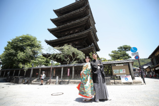 人気の八坂の塔ロケーション