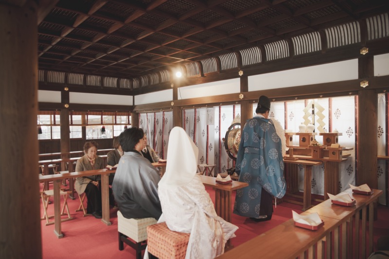 初めはご祈祷から