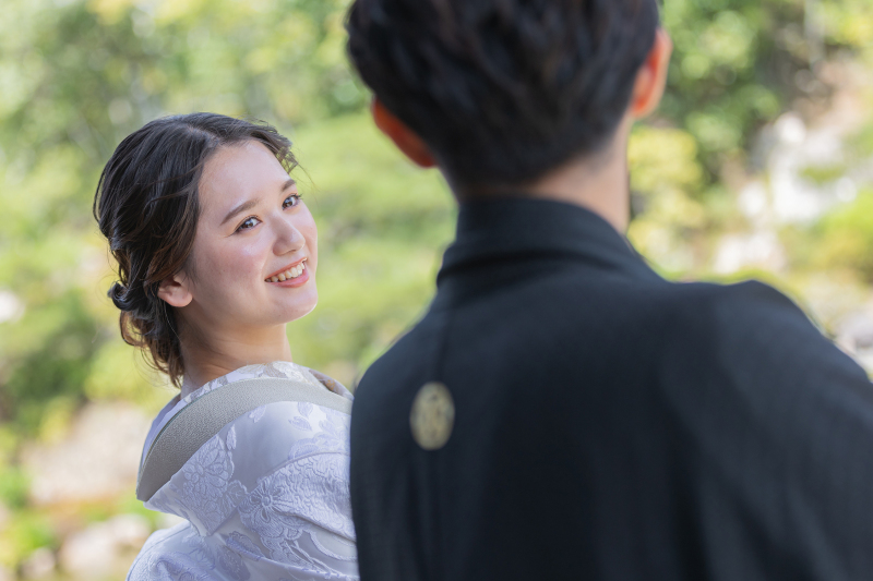 お二人、リラックスして…。