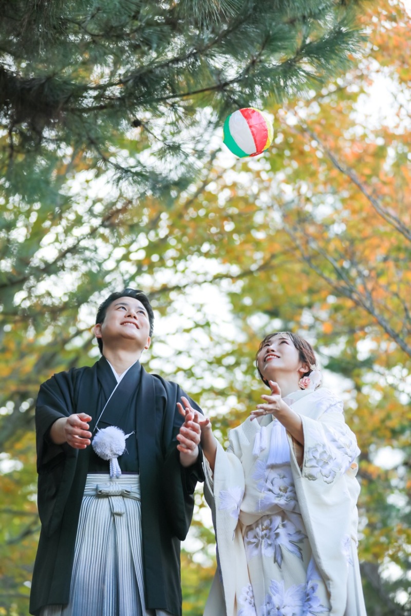 円山公園では紙風船で遊んでいただきました。