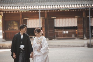 秋晴れの泉涌寺で