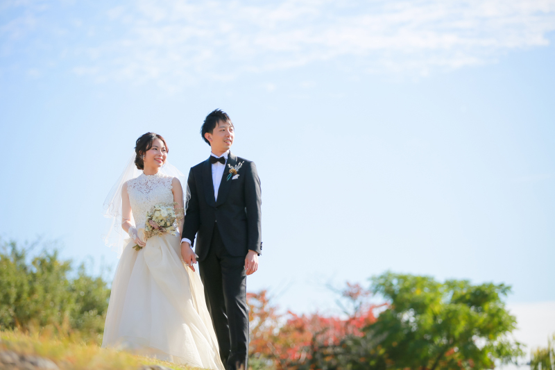 秋の日差しの柔らかい鴨川。