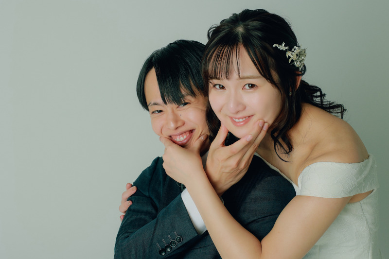 ほっぺたむぎゅー!