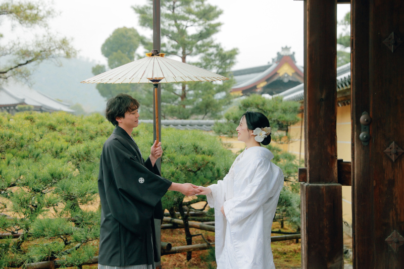 白無垢と色打掛どちらも撮りたい新婦様に♪