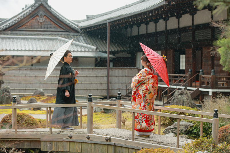 和傘を使って、お外でのお写真