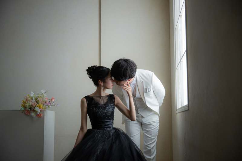 お次はハウススタジオで洋装撮影スタート