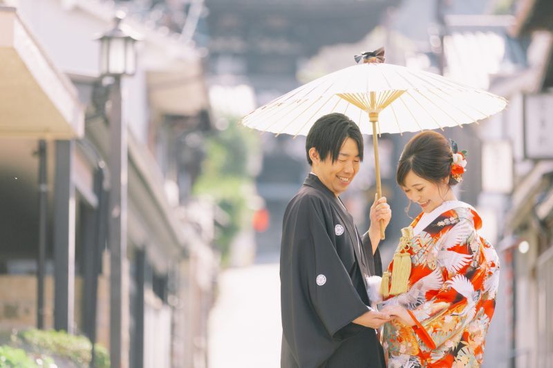 お二人らしい、優しいカットも…