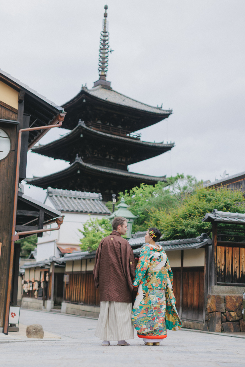 まず向かったのは、京都のシンボルとも言える五重塔