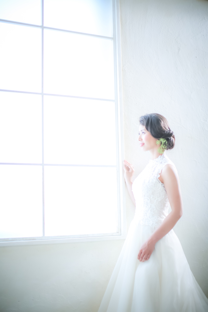 窓からの自然光はとても柔らかくて…。