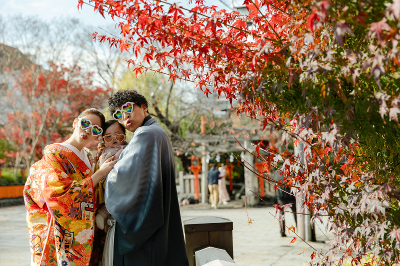 ラストはみんなお揃いのサングラスで！