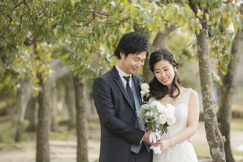 寄り添うお二人。