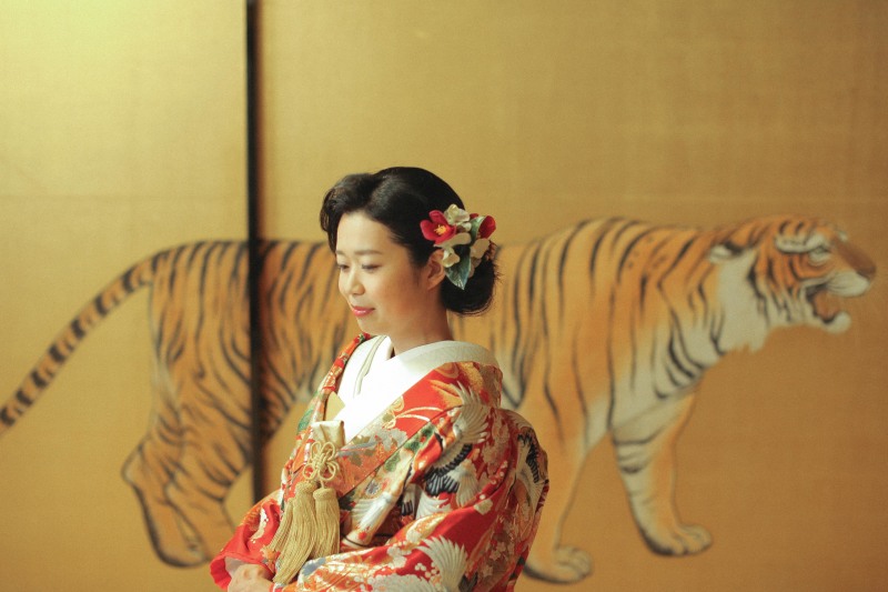 虎の襖絵