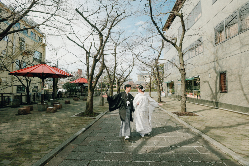 くるくる回って