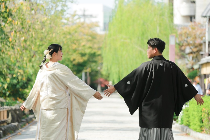 後ろ姿ショット