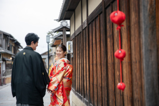 京都の伝統美を纏う～八坂と毘沙門堂でのウェディング前撮りレポート