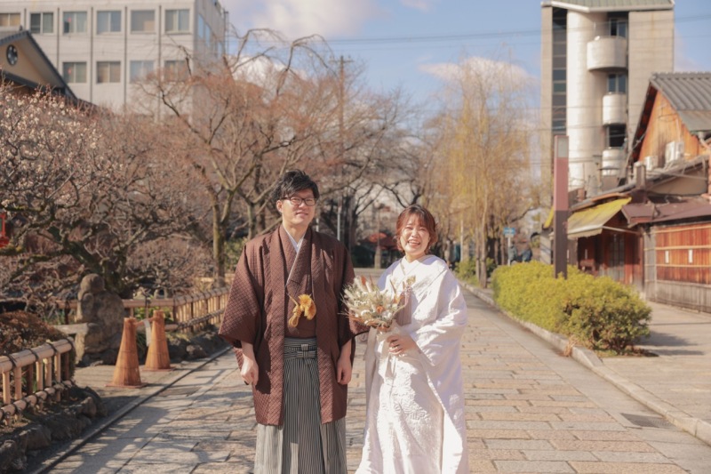 柔らかな光の中で、祇園ロケーションフォト