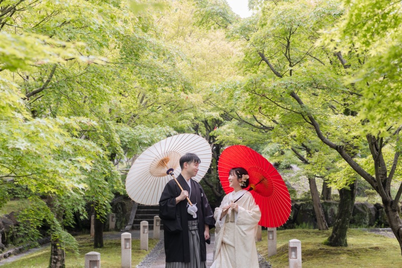 青紅葉と番傘と